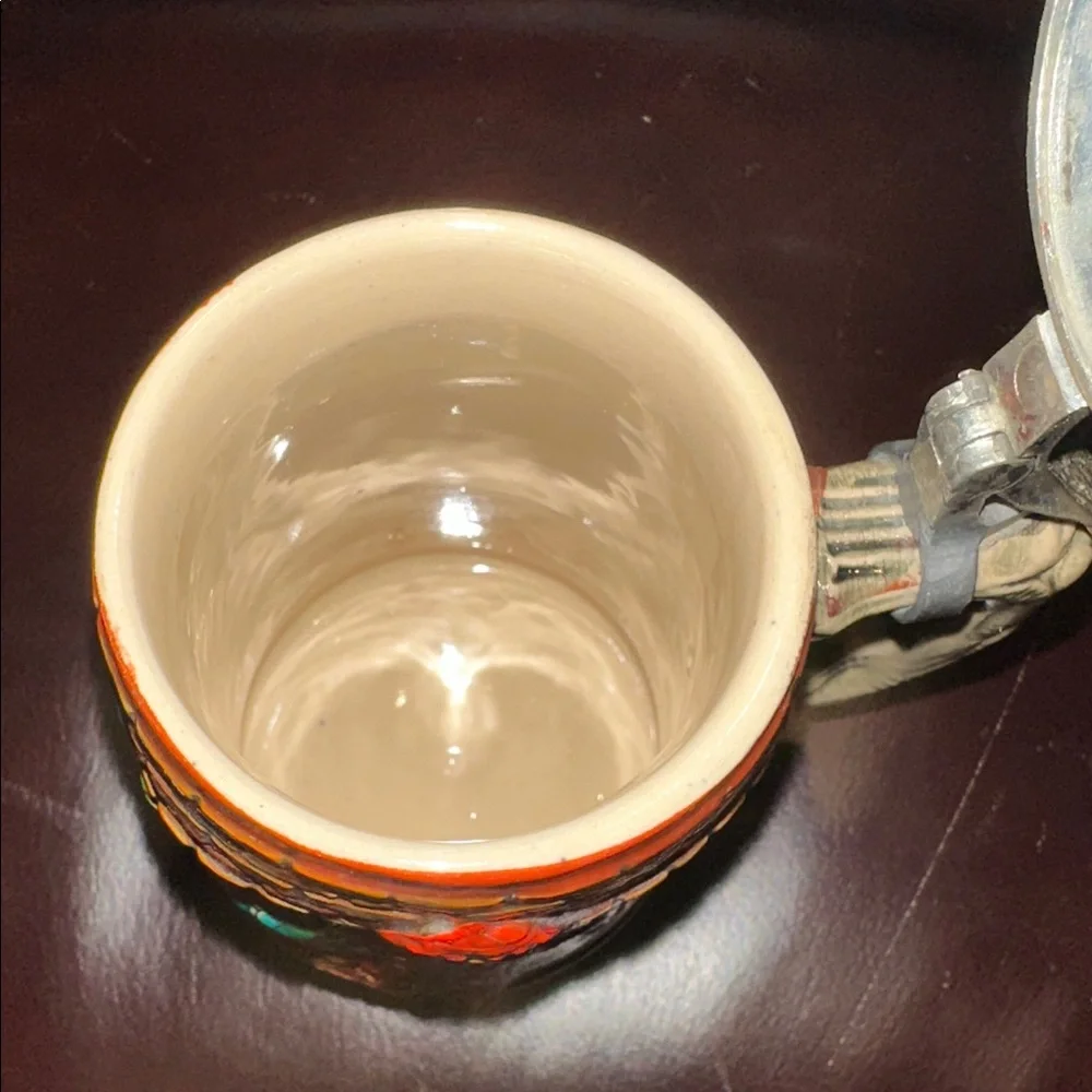 Beer Stein with Pewter Lid - Picture 13 of 16